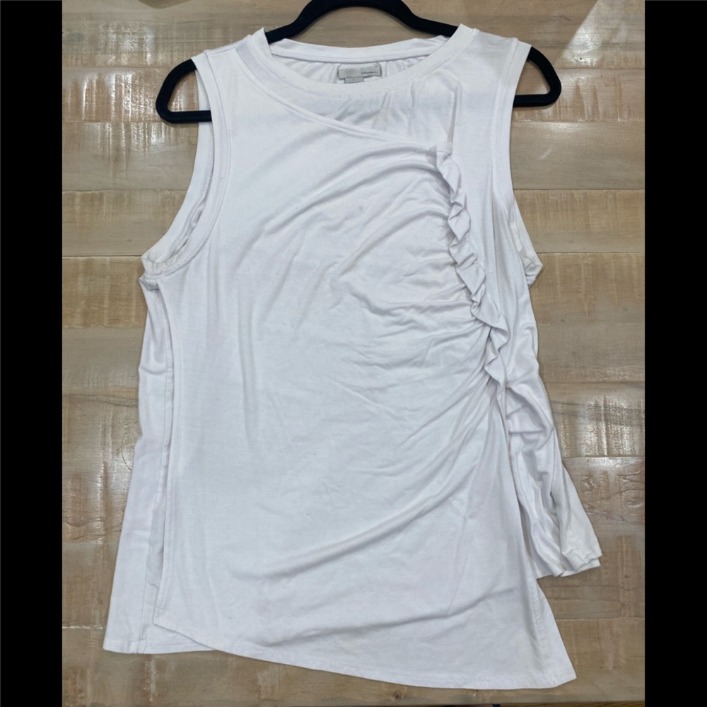 Halogen white ruffle sleeveless flattering work blouse top L